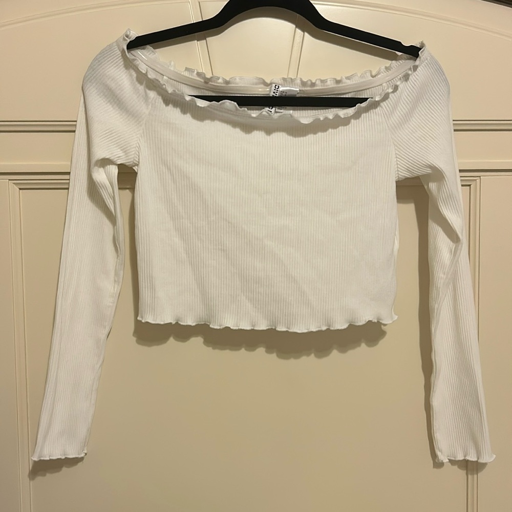 H&M Long Sleeve Ribbed White Crop Top